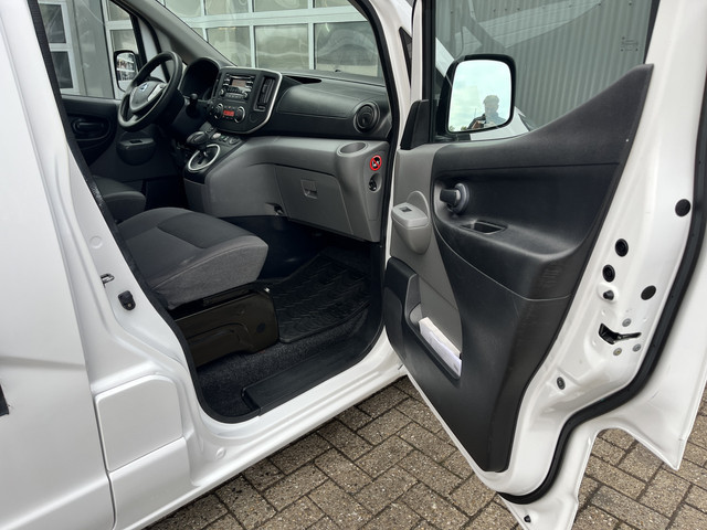 Nissan NV200