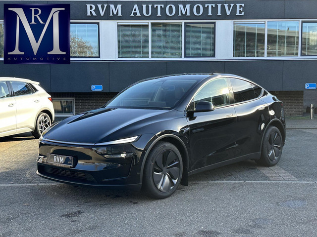 Tesla Model Y 2025 Elektrisch