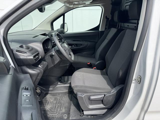 Toyota pro-ace