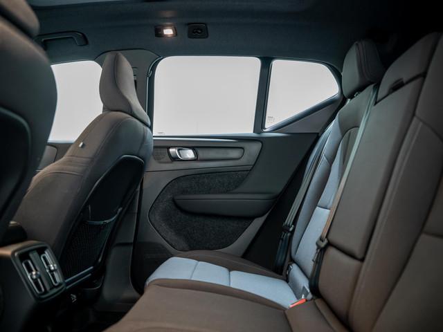 Volvo EX40