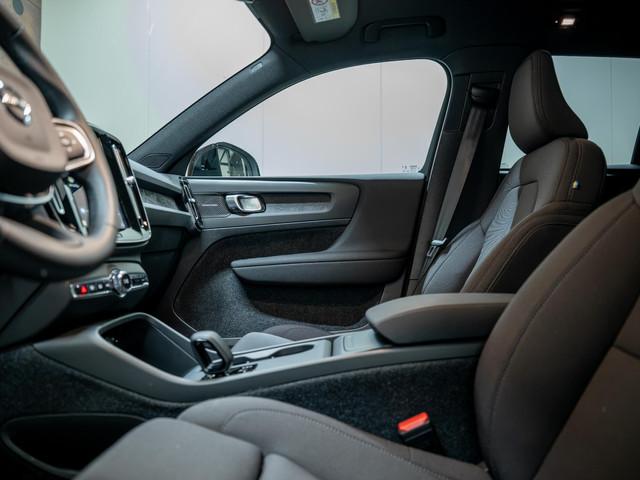 Volvo EX40