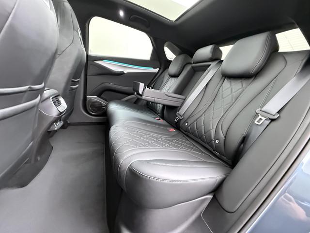 BYD SEALION