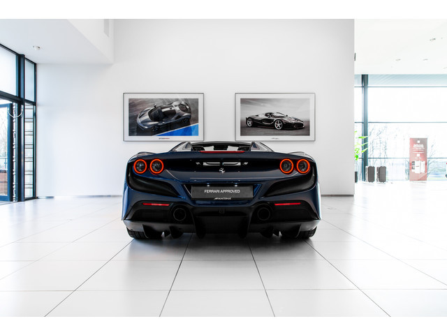 Ferrari F8 Spider