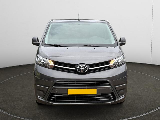 Toyota pro-ace