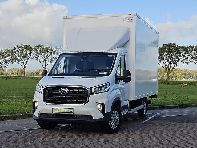 Maxus Deliver9