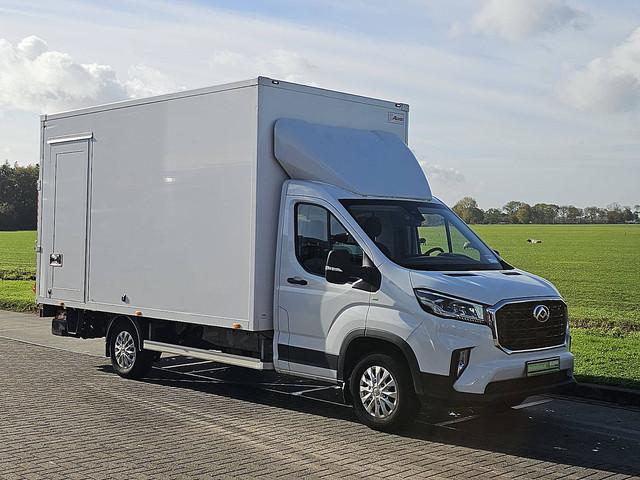 Maxus Deliver9
