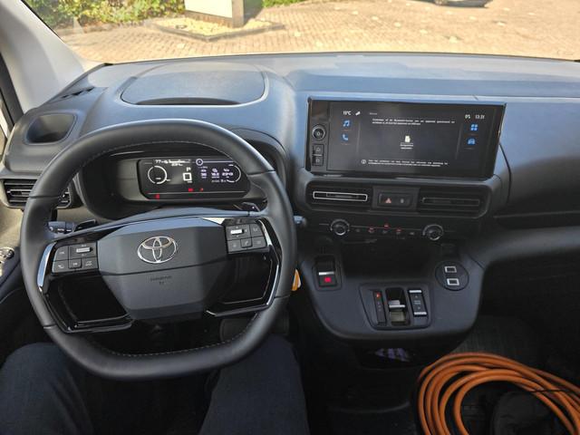 Toyota pro-ace