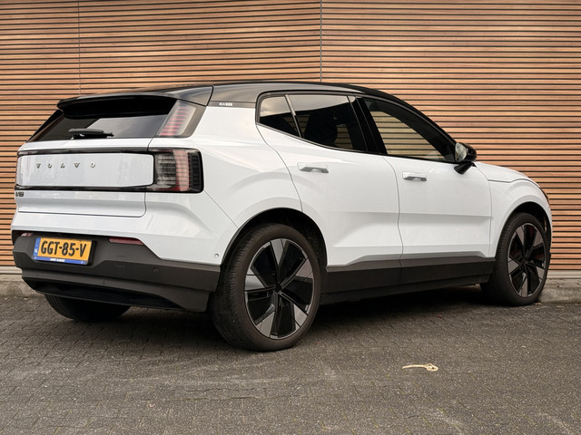 Volvo EX30