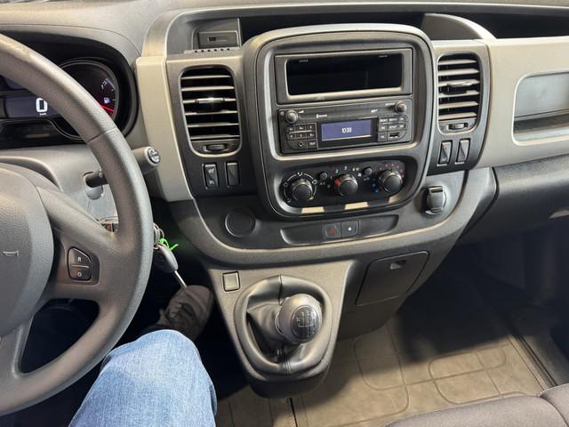 Nissan NV300