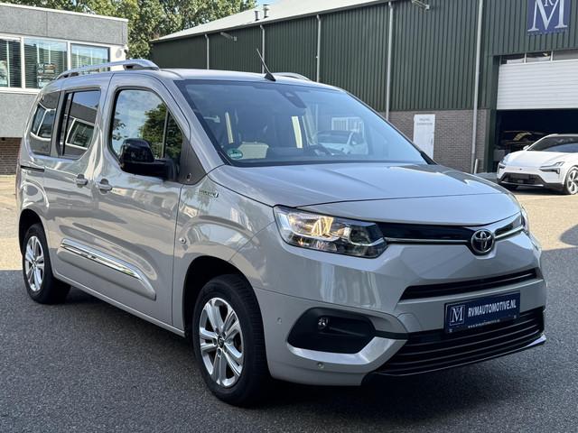 Toyota pro-ace