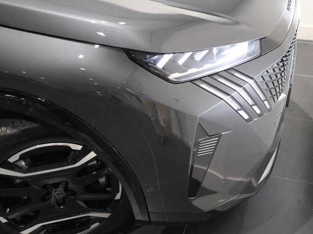 Peugeot E-5008