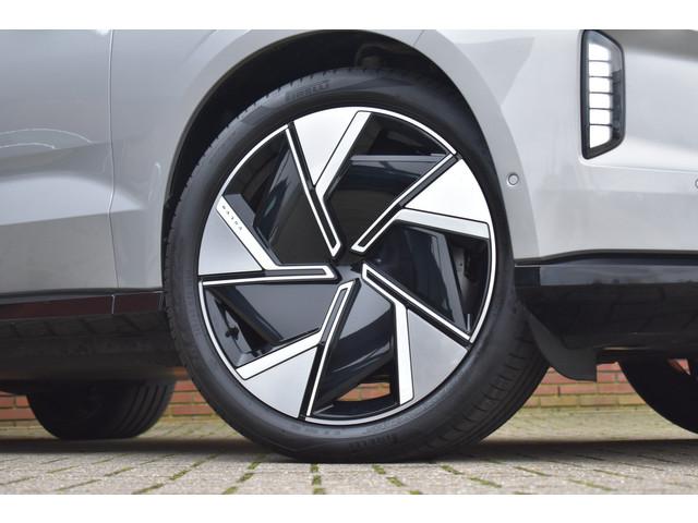 Volvo EX90