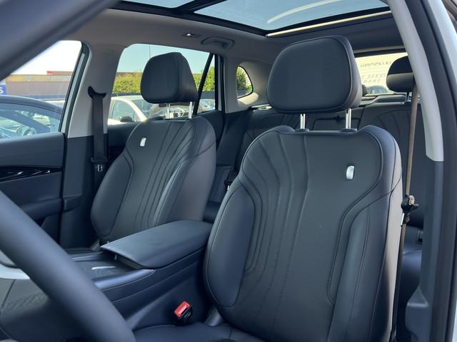 Geely E5