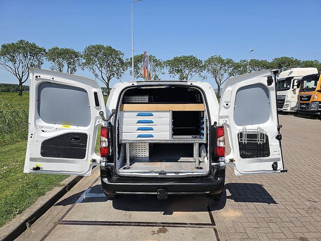 Toyota pro-ace