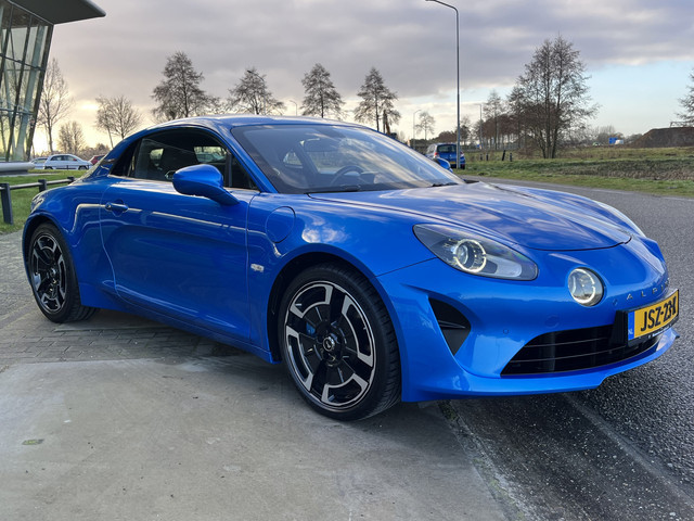 Alpine A110
