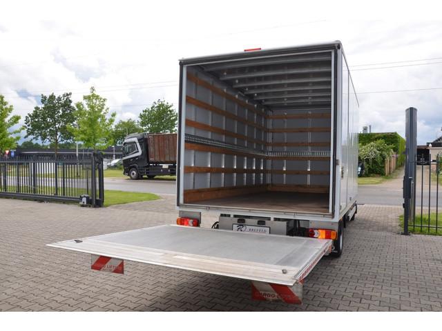 Nissan Interstar