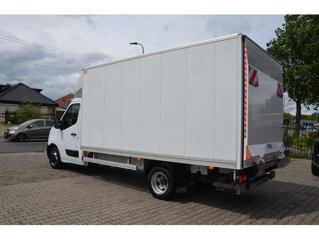 Nissan Interstar