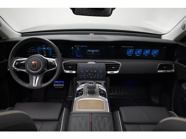 Hongqi E-HS9