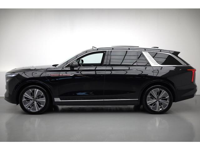 Hongqi E-HS9