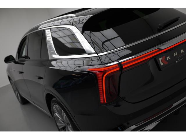 Hongqi E-HS9