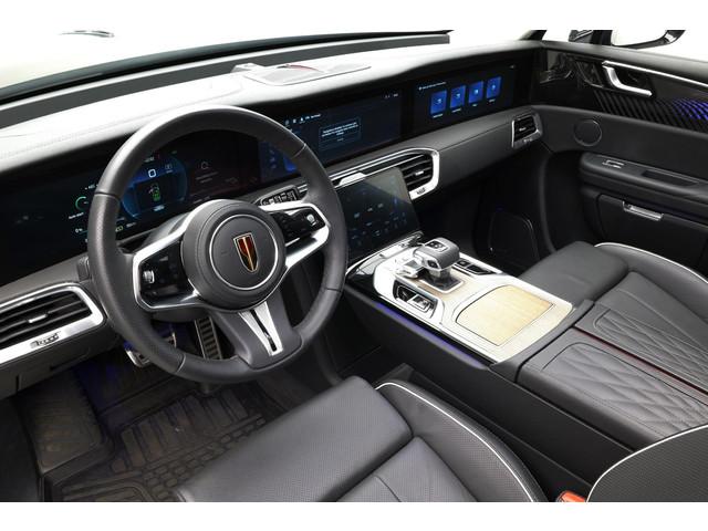 Hongqi E-HS9