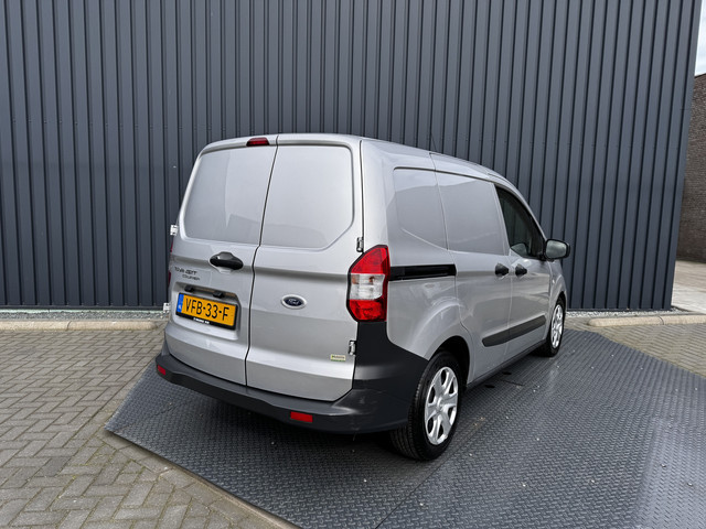 Ford Transit Courier
