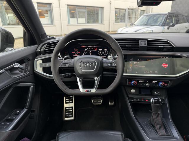 Audi RSQ3