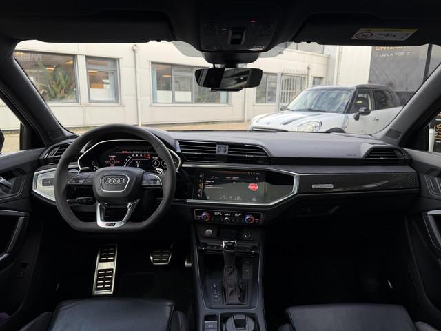 Audi RSQ3