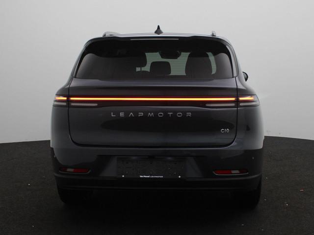 Leapmotor C10