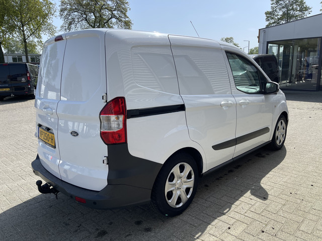 Ford Transit Courier