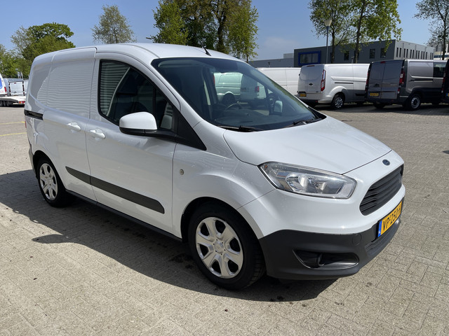 Ford Transit Courier