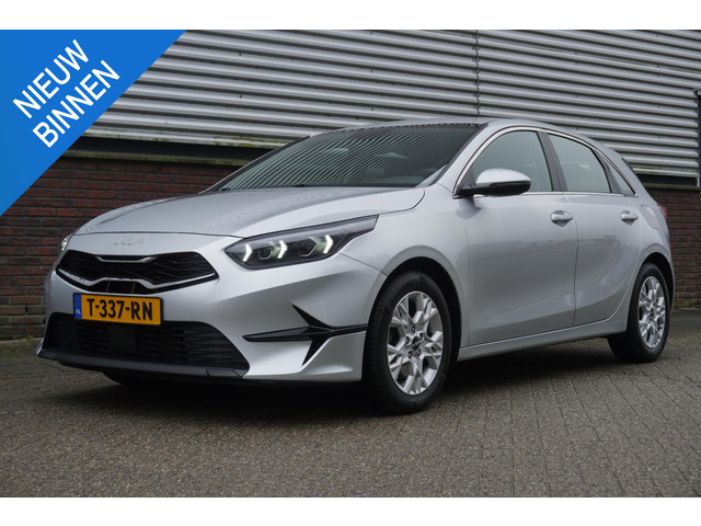 Kia Ceed 2023 Benzine