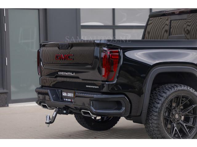 GMC Sierra
