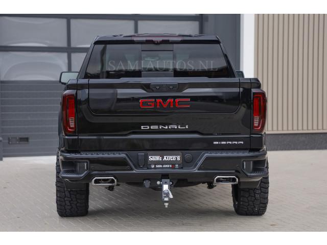 GMC Sierra