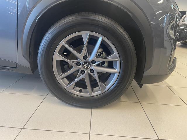 Lexus LBX