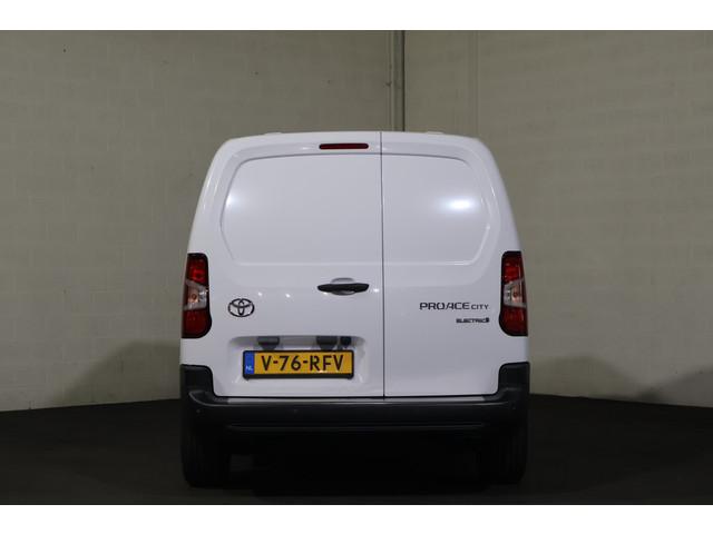 Toyota pro-ace