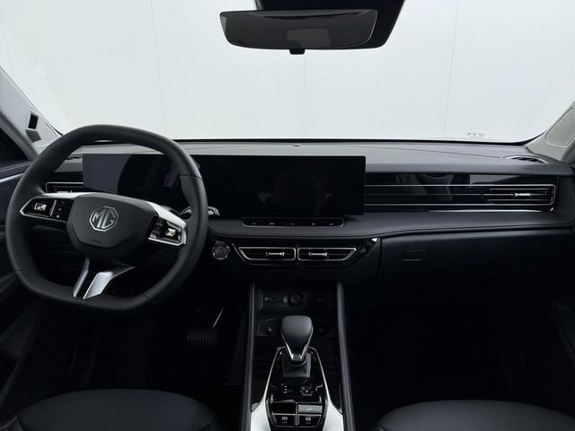 MG HS