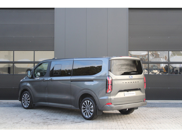 Ford Tourneo
