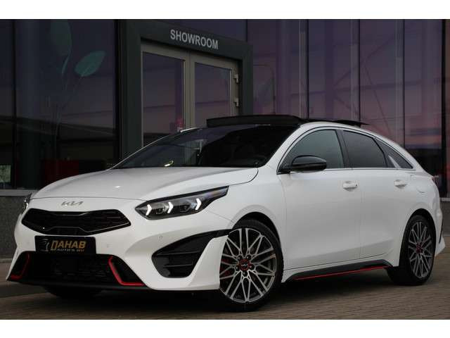 Kia Ceed 2023 Benzine