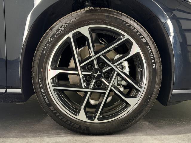 Xpeng P7