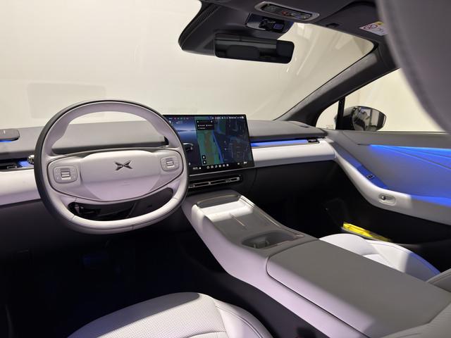 Xpeng P7