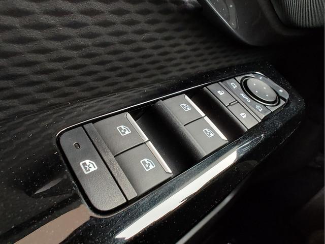 Suzuki e Vitara