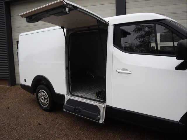 Cenntro Logistar 260