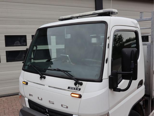 FUSO Canter