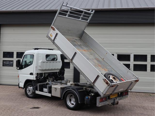 FUSO Canter