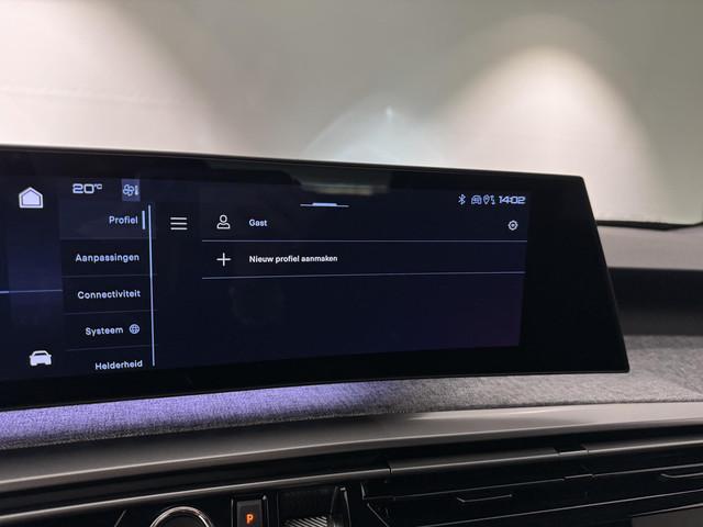 Peugeot E-3008