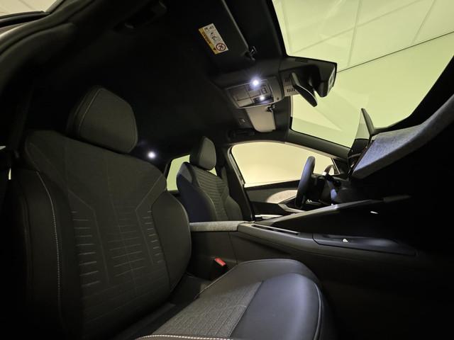 Peugeot E-3008
