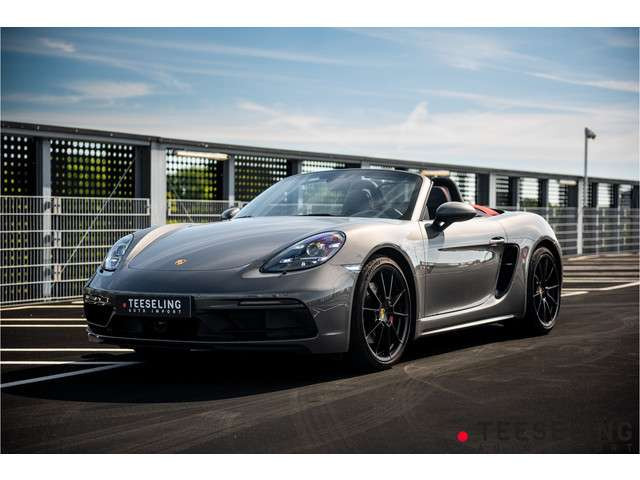 Porsche 718 2022 Benzine