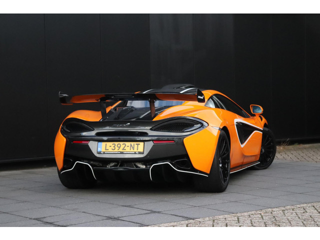 McLaren 620R