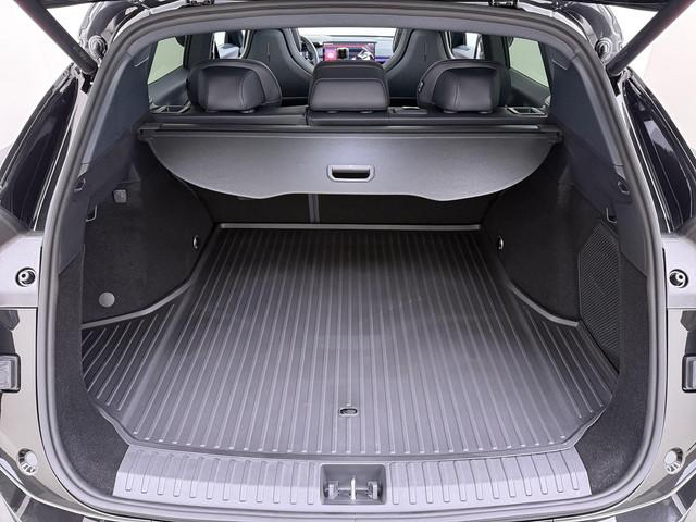 Lynk & Co 08